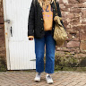 Meet your Posher, Lauren